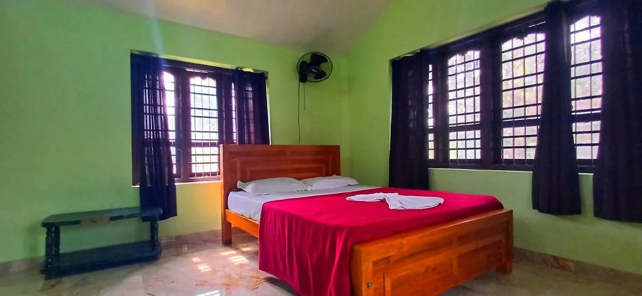 Дом отдыха Empire Homestay Калпетта